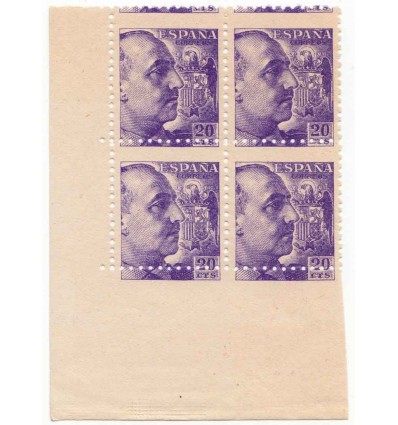 1939. Franco. Variedad perforación. Edifil 922dh (no catalogado)